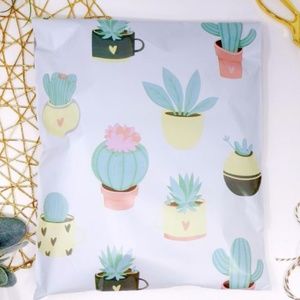 20 pieces 10x13 succulent design polymailer